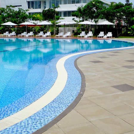 Nunia Inn Bandara Jakarta Tangerang Ngoại thất bức ảnh