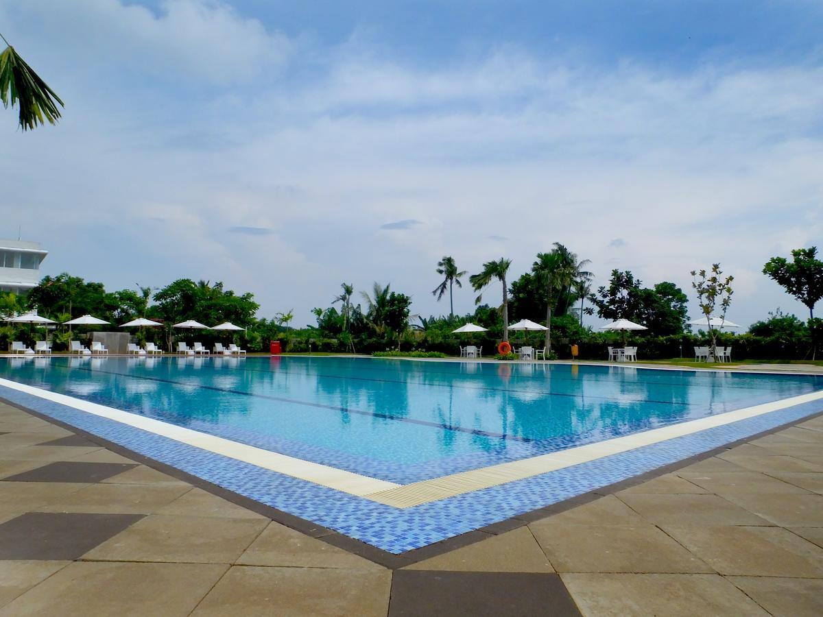Nunia Inn Bandara Jakarta Tangerang Ngoại thất bức ảnh